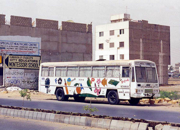 Karachi, mobile school